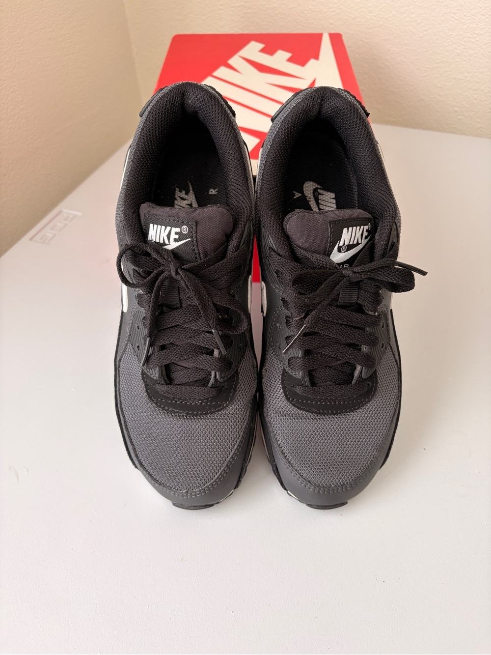 Nike Air Max 90 Sneakers - Black, Gray & White iron smoke grey 6.5 8 classic - Picture 3 of 6